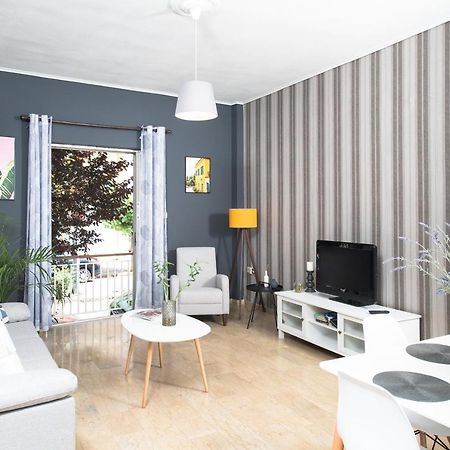 Malvina'S Dream - Comfort And Style-Central Aigio Bagian luar foto